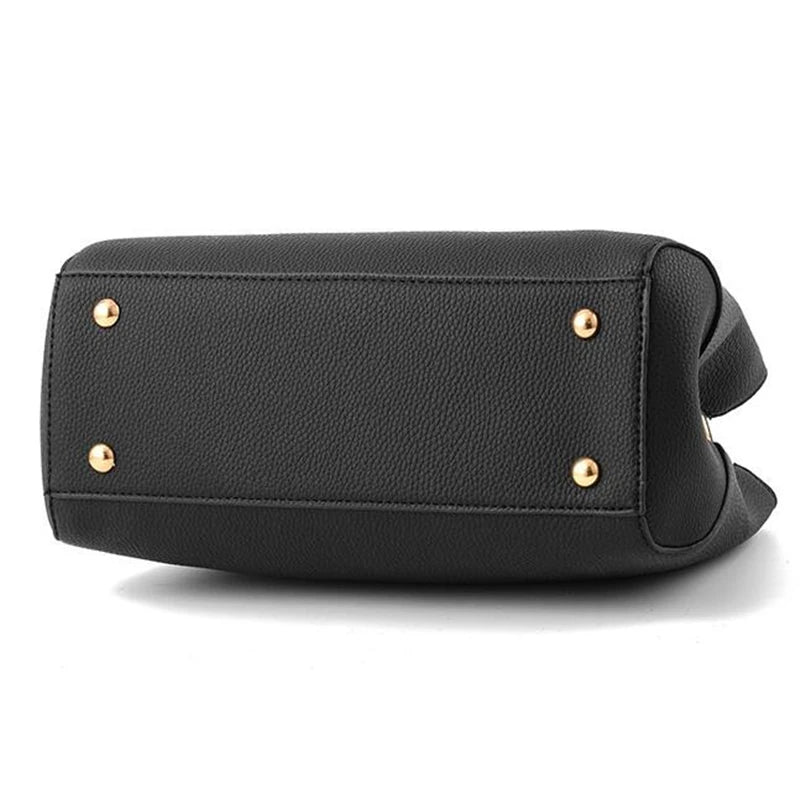 Bolsa de Lujo con Bordado y Borla