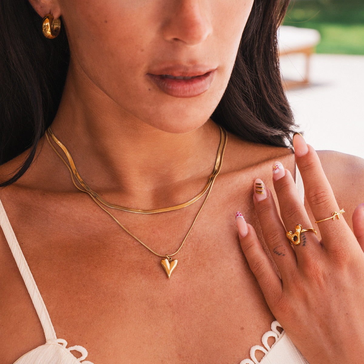 Collar con Corazón Esculpido
