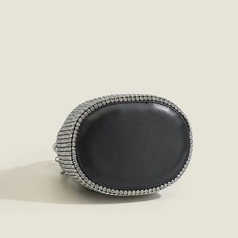 Bolsa Bucket con Flecos de Diamante