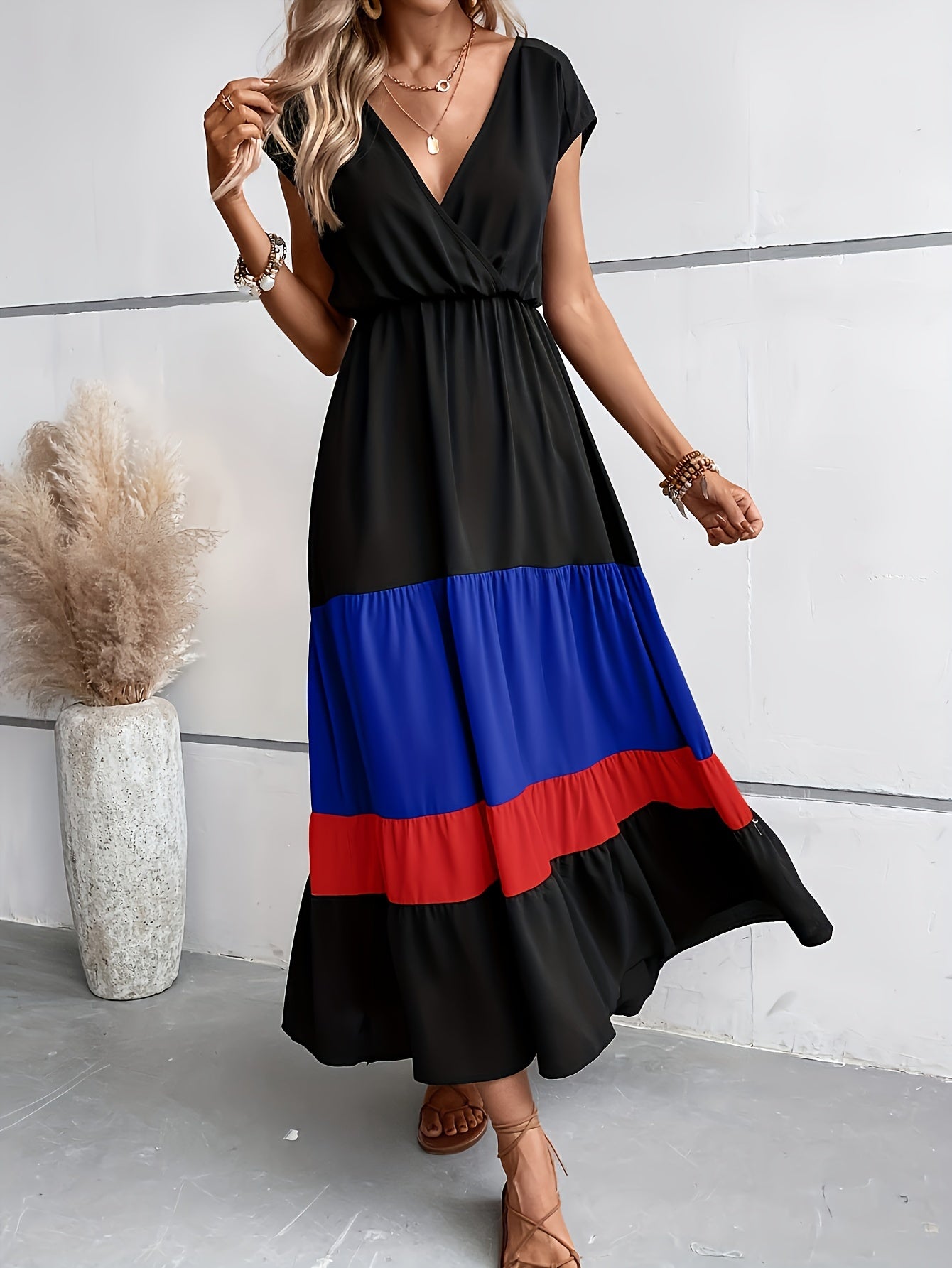 Vestido Clara Con Cuello en V