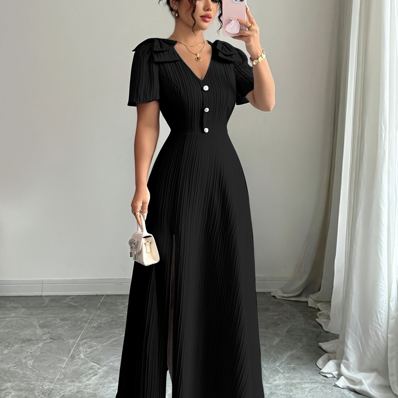 Vestido Elegante con Cuello en V