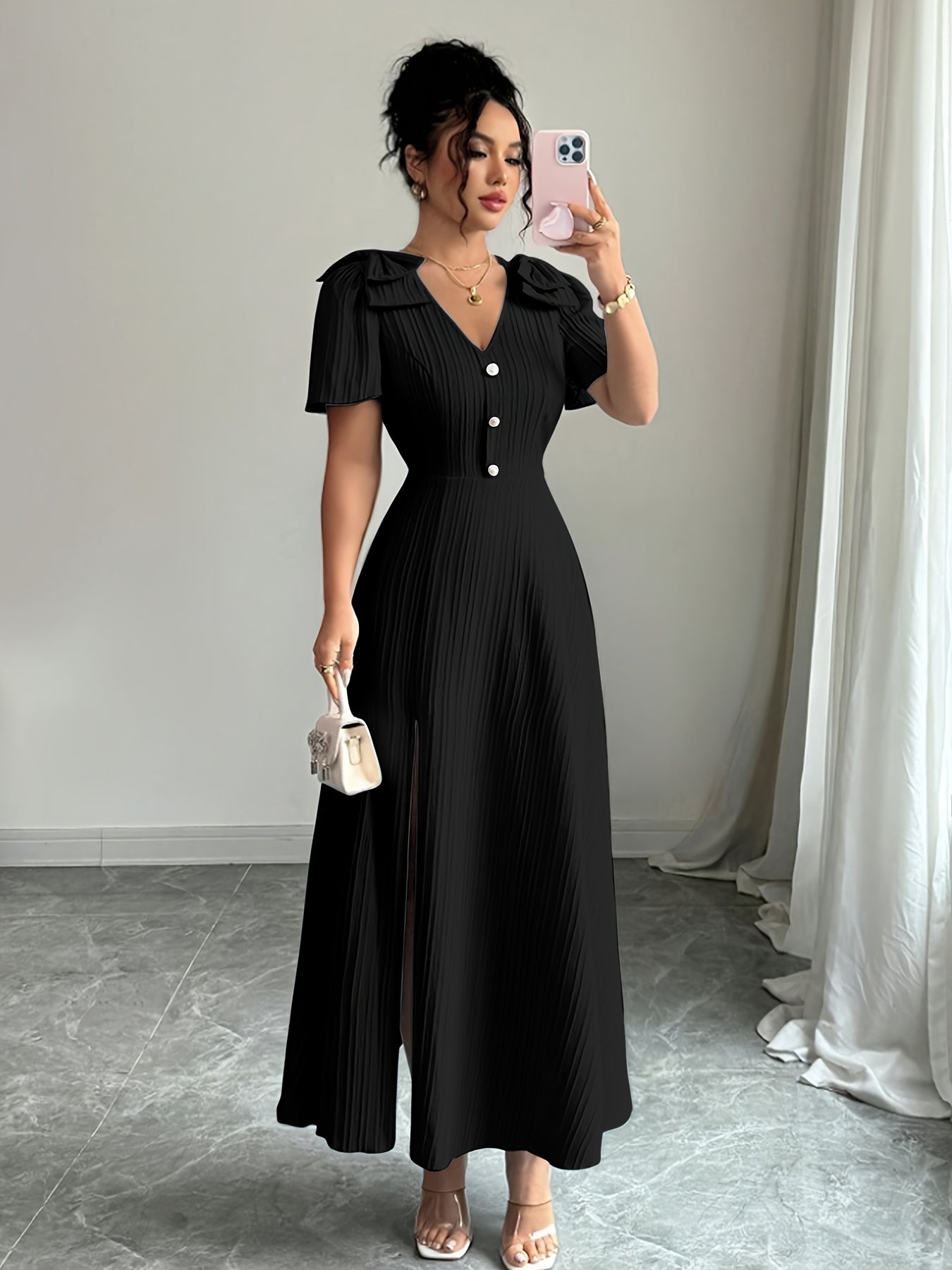 Vestido Elegante con Cuello en V