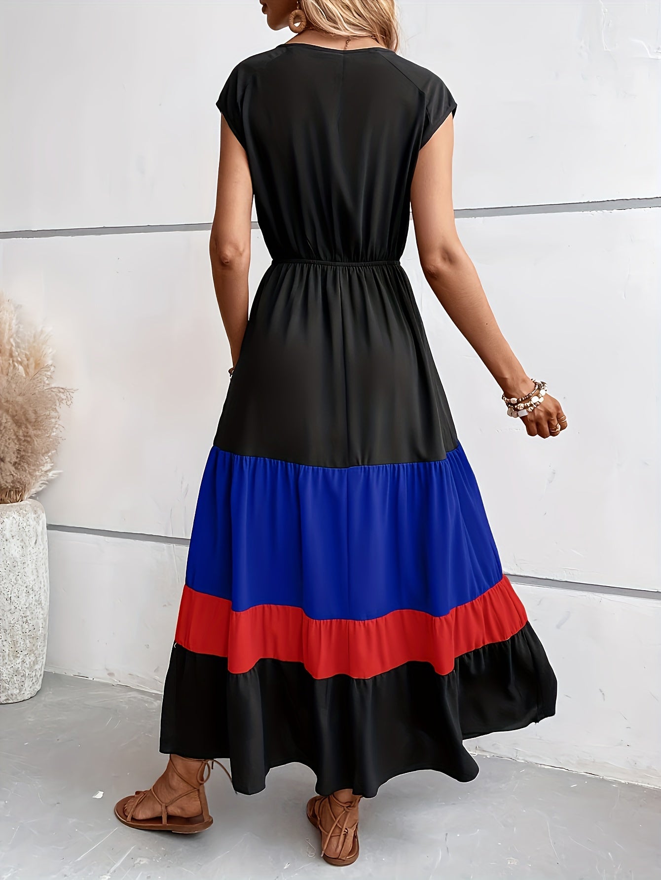 Vestido Clara Con Cuello en V