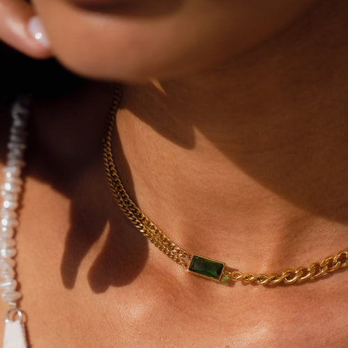 Collar Doble Cadena Cubana con Esmeralda