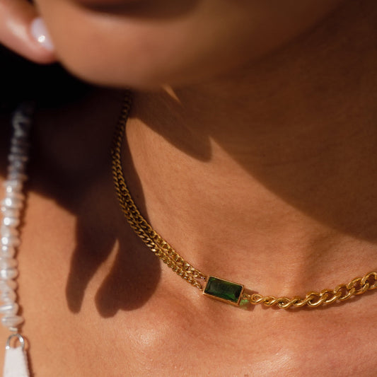 Collar Doble Cadena Cubana con Esmeralda