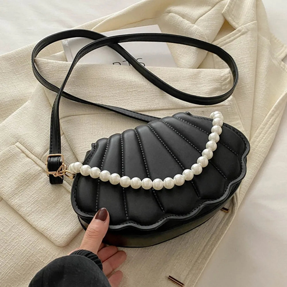 Bolsa Concha con Perlas