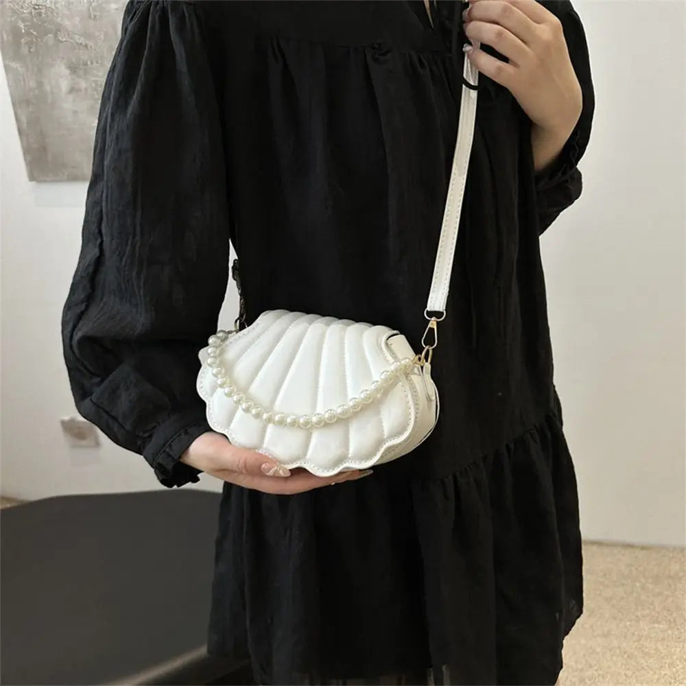 Bolsa Concha con Perlas