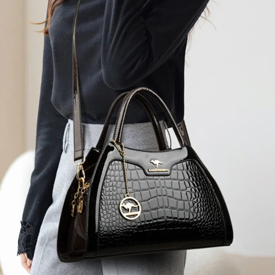 Bolsa Hobo Croco Aurora